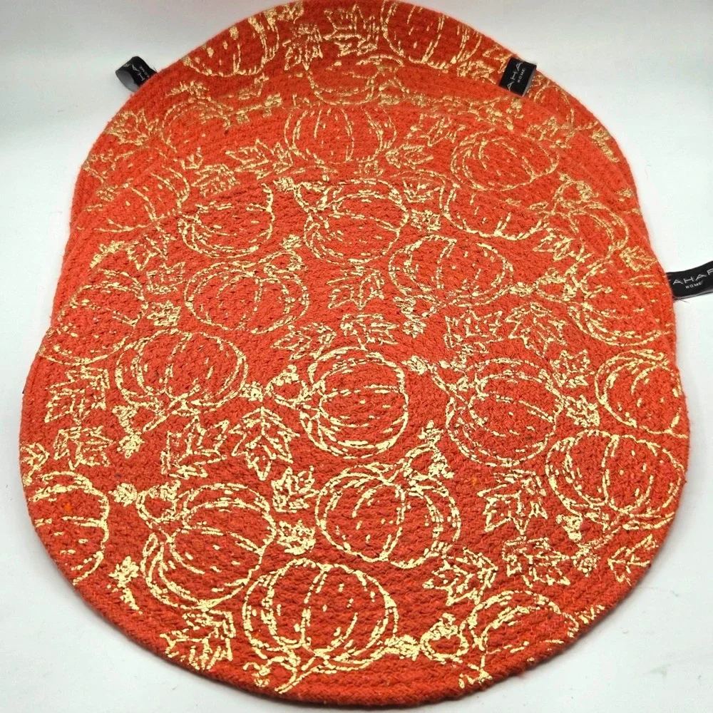 TAHARI Home Set of 4 Round  15